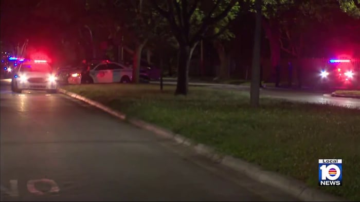 Uber driver shot, passenger possibly grazed in Miami, cops say