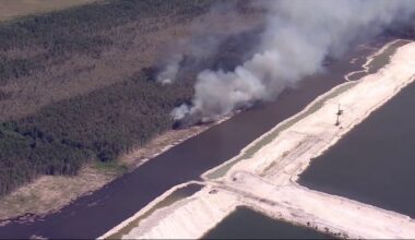 Wildfire burns 600 acres in western Miami-Dade, affects air quality in Broward