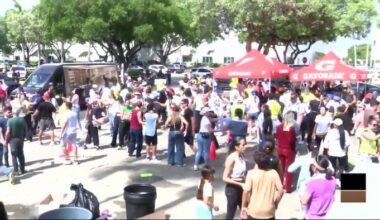 Helping Venezuela: Physicians in Miami-Dade collect donations of medical supplies near Doral