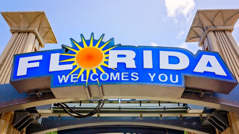 A large sign that says, 