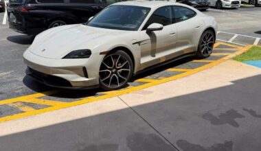 State attorney Rundle apologizes for fire lane parking