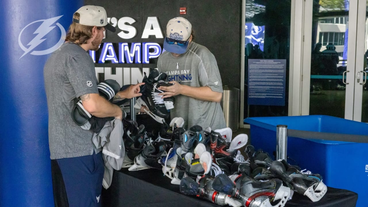 The 8 coolest (and weirdest) things you can find at the Lightning Locker Room Sale