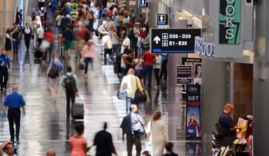 Miami airport food workers authorize strike amid World Cup