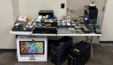 APOLLO BEACH MAN ARRESTED ON 100 COUNTS OF CHILD PORNOGRAPHY CHARGES