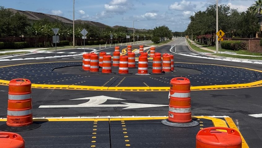 A new modular roundabout at Wyndham Lakes Boulevard and Rodrick Circle in Orange County. (Spectrum News/Sarah Winkelmann)