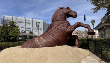 Horse Statue Promotion for 'The Odyssey' at Universal Orlando Resort