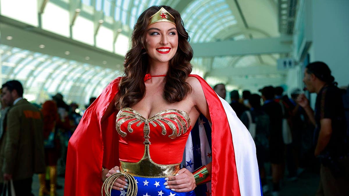 Rachel Pizzolato dressed as Wonder Woman at Comic-Con in San Diego