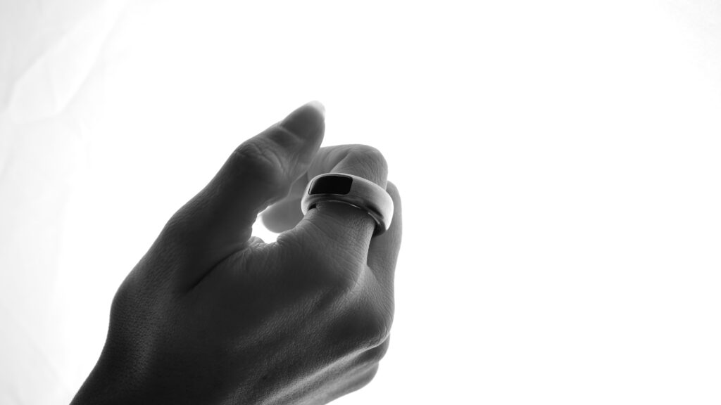Oasis is building a smart ring that wants to replace your keyboard
