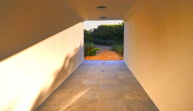 Billionaire Valve Boss Gabe Newell Buys Florida Super Mansion for $70.8 Million