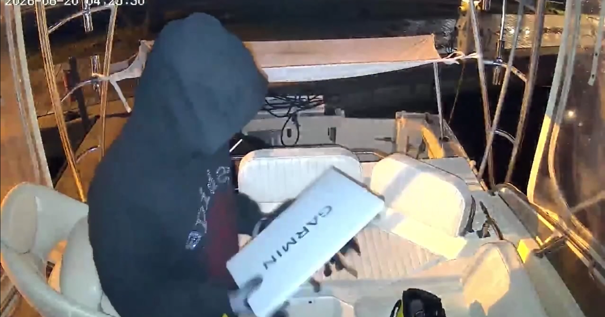 Thieves targeting Florida boats, stealing expensive navigation systems