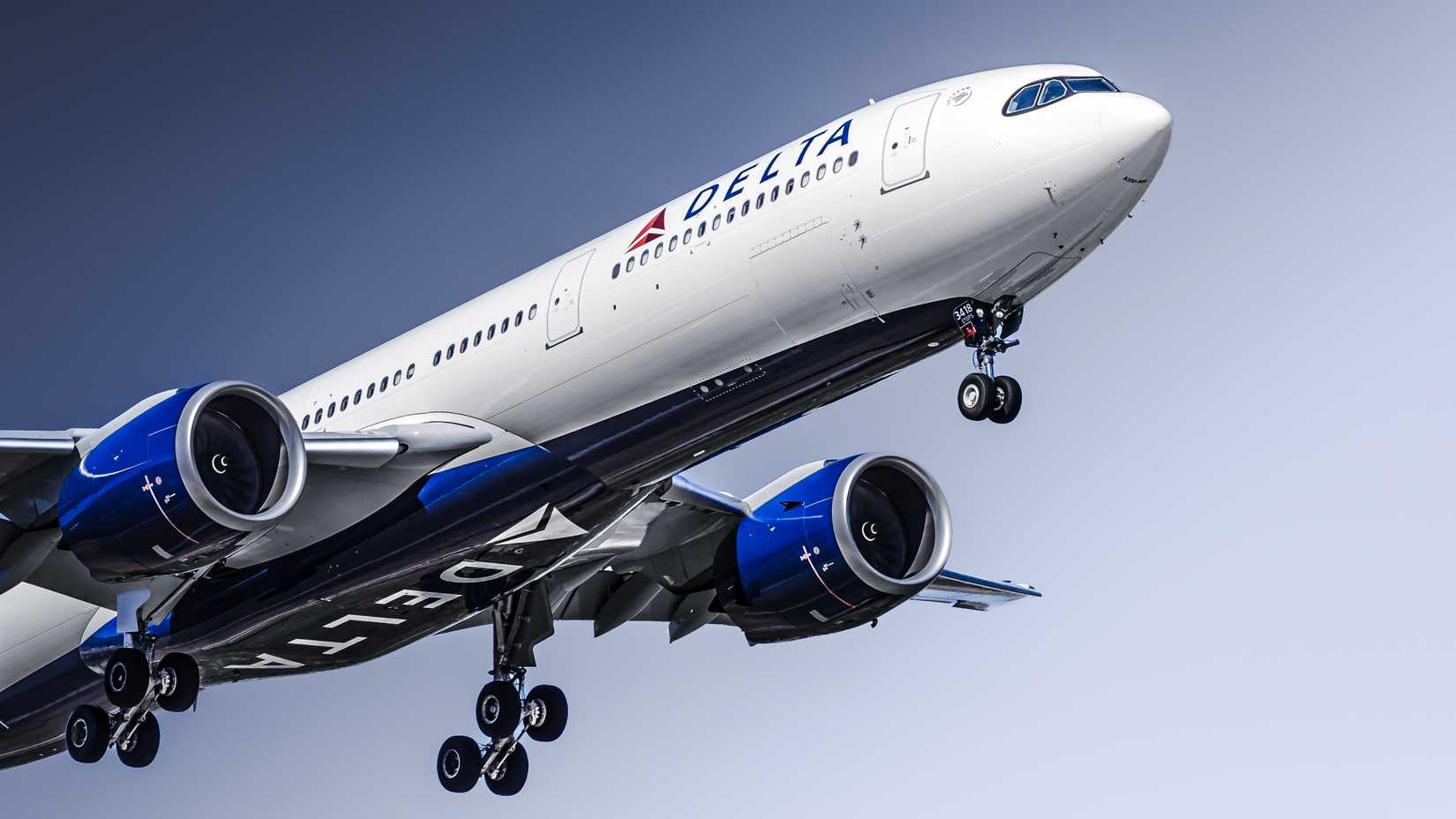 Delta A330-900 Closeup