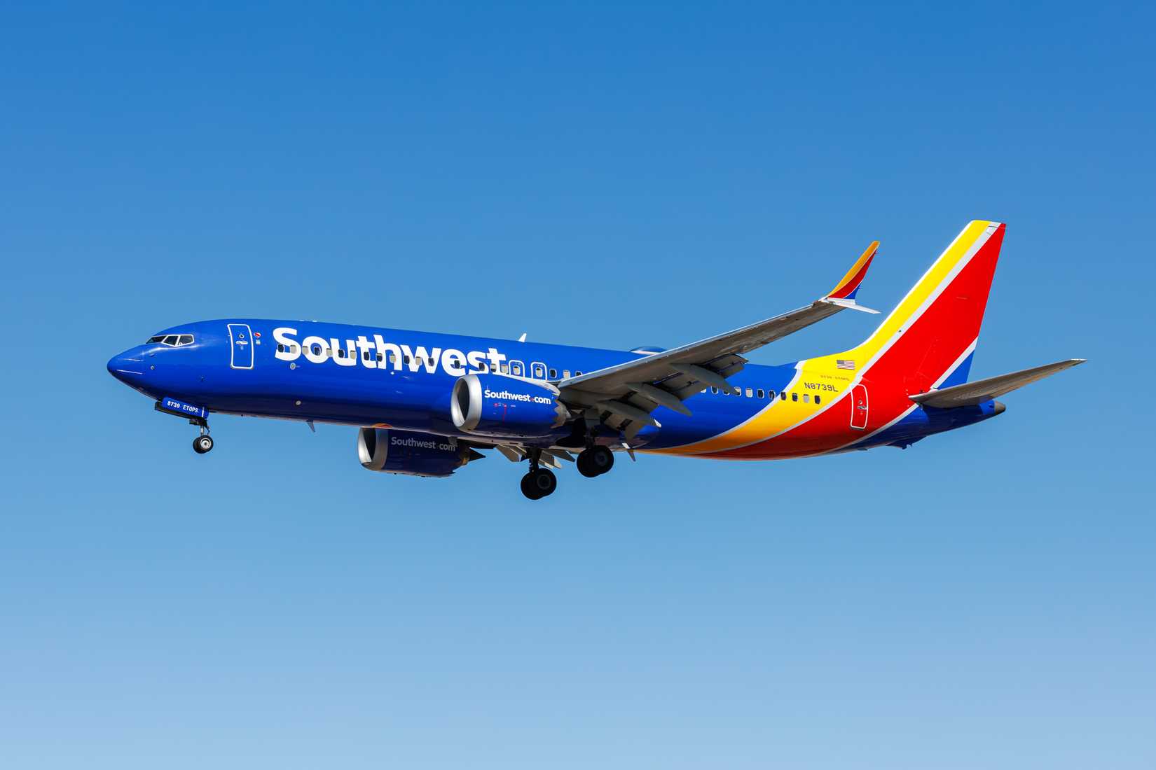 Southwest 737 on final approach