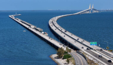 High-speed chase over Skyway Bridge reaches Manatee County