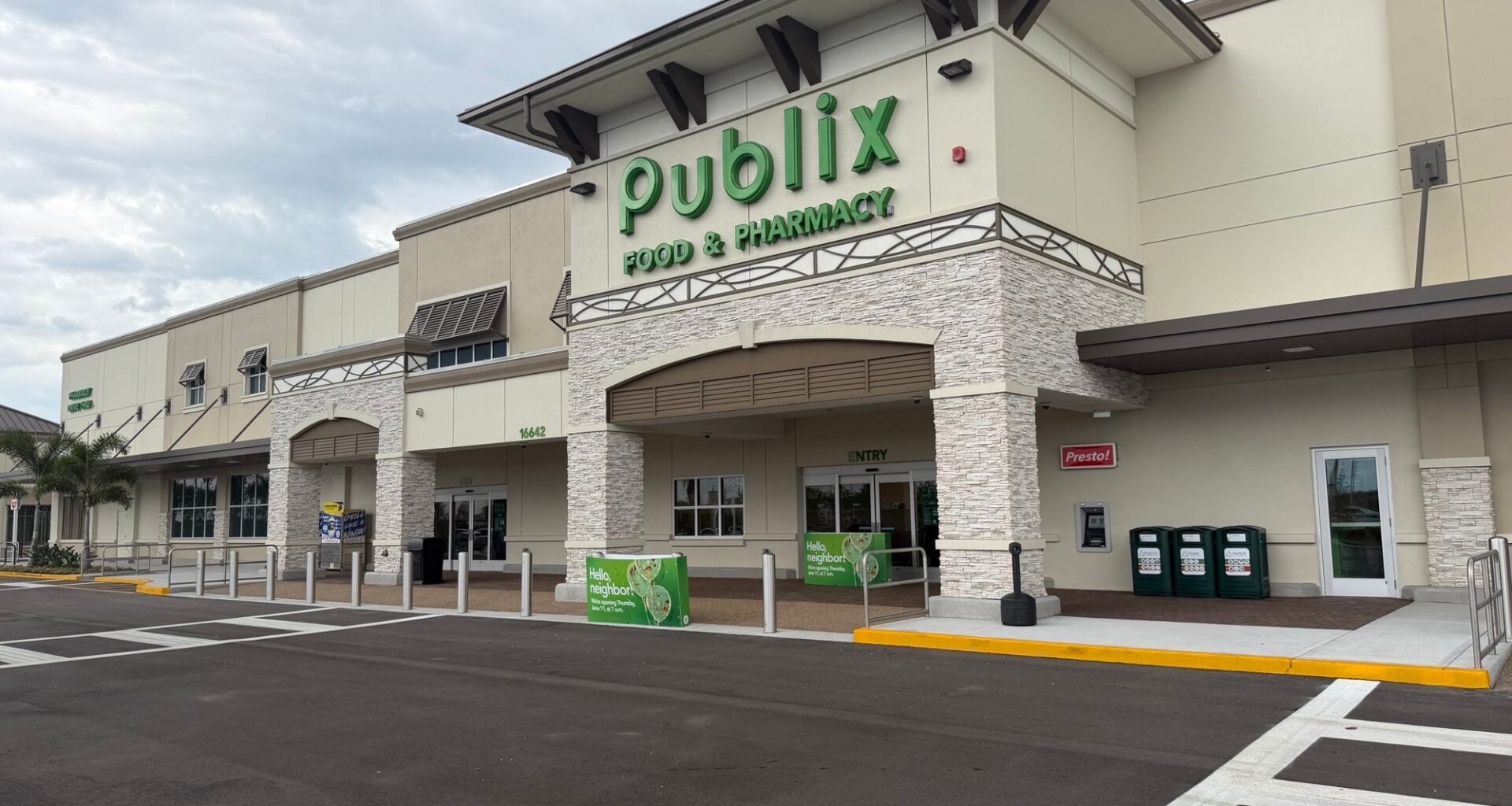 Publix opens new store in Bradenton, Florida