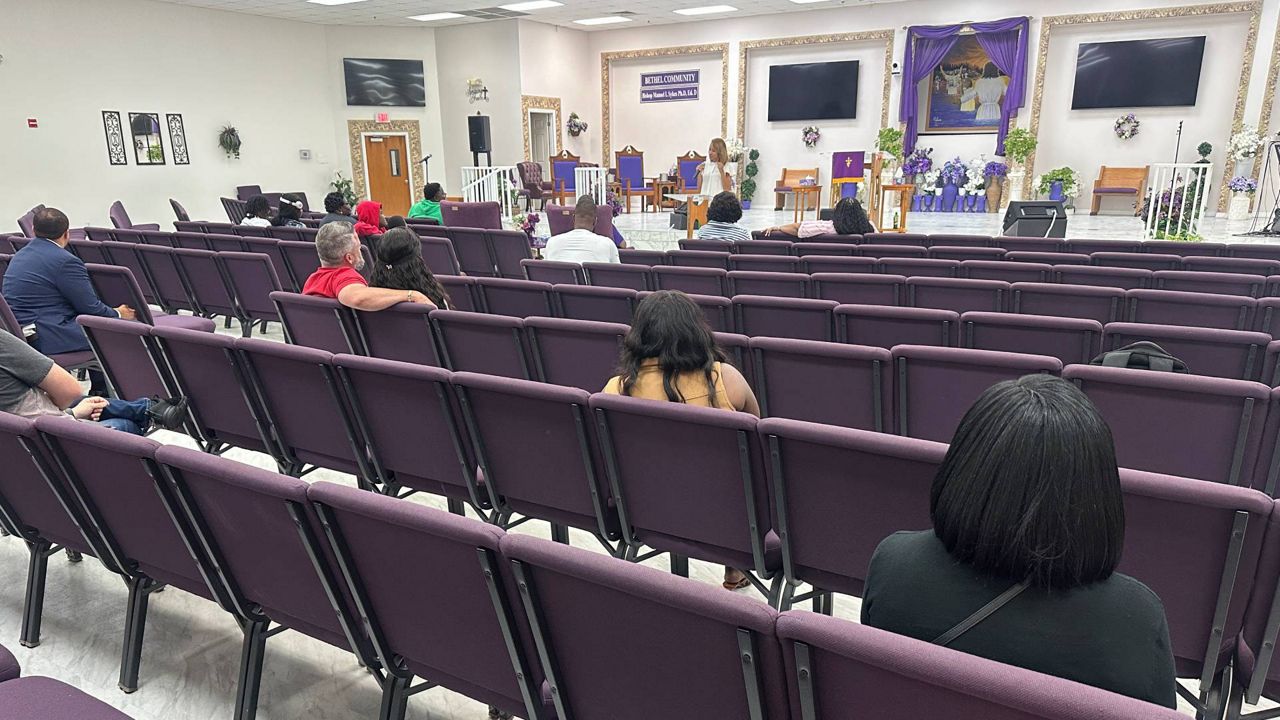 St. Pete residents talk about preventing 'teen takeovers'