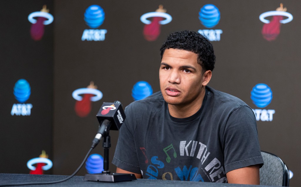 Miami Heat guarantee Dru Smith's salary for 2026-27 season