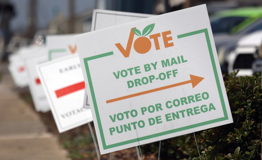 Lawsuit seeks to force election this year in Orange County District 3 – Orlando Sentinel