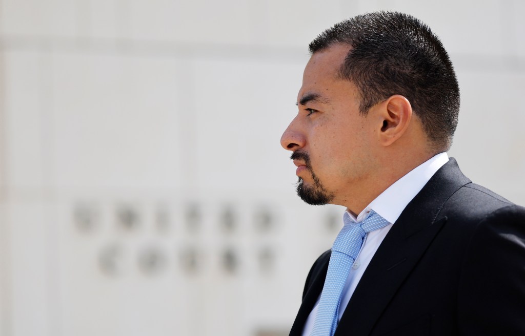 Central Florida Ponzi schemer Chris Delgado pleads guilty