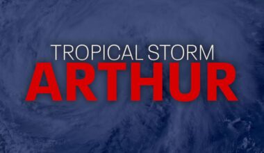 Tropical Storm Arthur sits off Texas coast