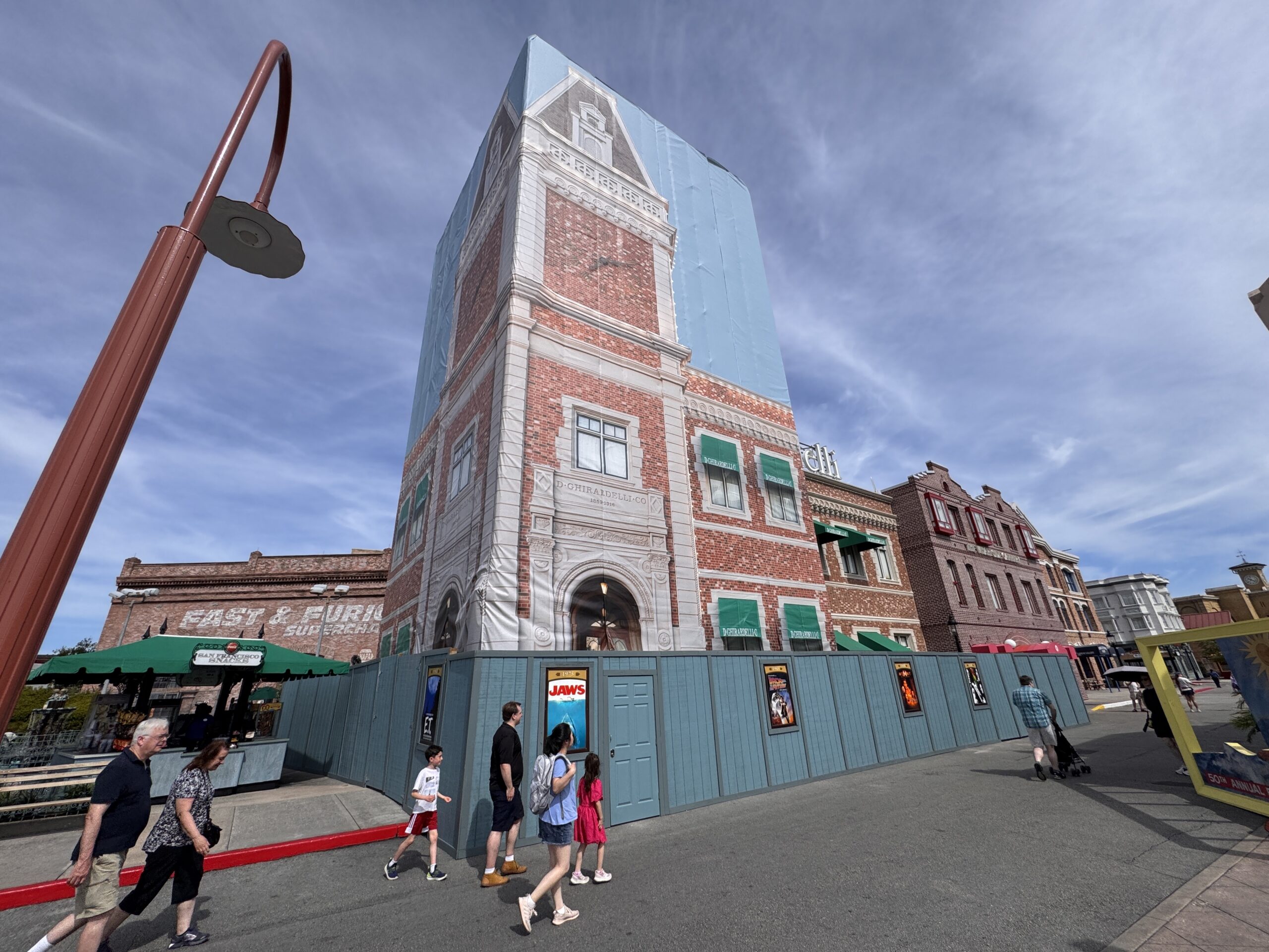 Meanwhile, the D. Ghirardelli & Co. building is also going through an exterior refurbishment. Unlike Finnegan's, the scrim wrapped around this building is themed with an image of the building, so it's a little less of an eyesore.