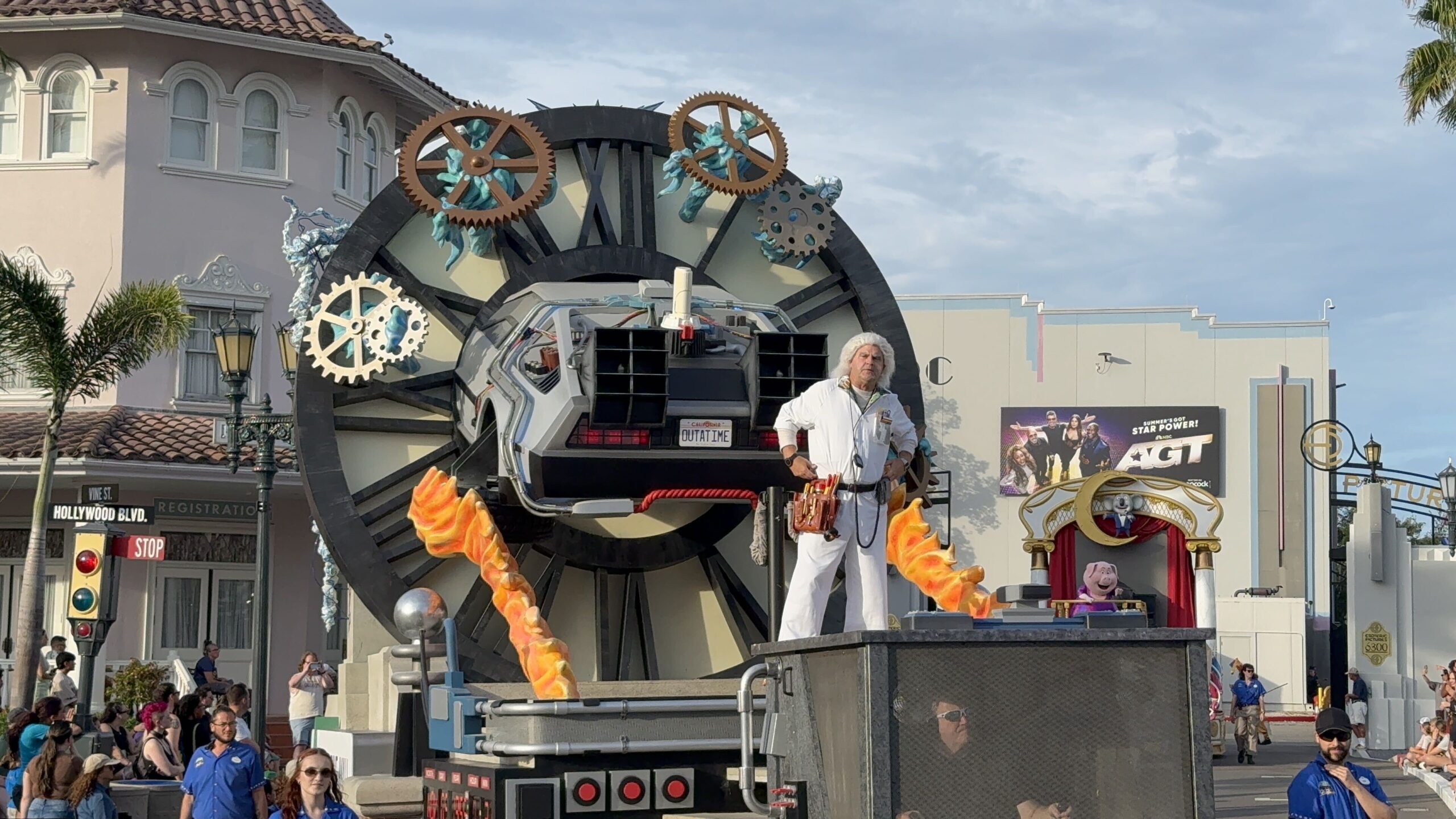 Universal Mega Movie Parade Returns to Universal Studios Florida With Missing Minions, Marty, and More