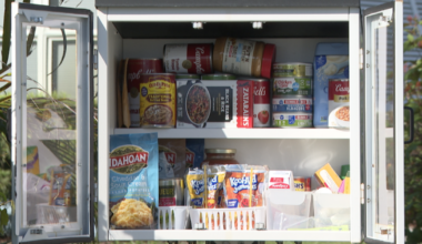 ‘Help Is Here’: Hobe Sound community fills food pantry after mom’s Facebook post