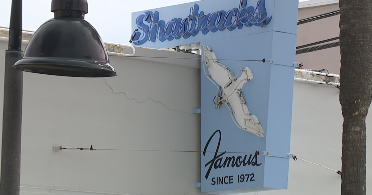 Shadracks on St. Pete Beach issued warning over lights in turtle nesting season