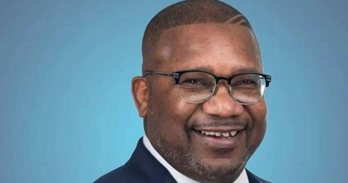 DeSantis wants teachers' unions gone. United Teachers of Dade says it is here to stay