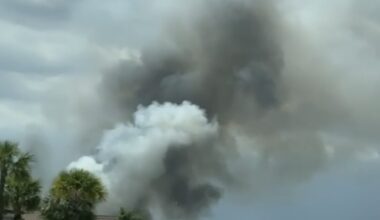 Hundreds of acres of brush fires that flamed up across Southwest Florida now all but contained | WGCU News
