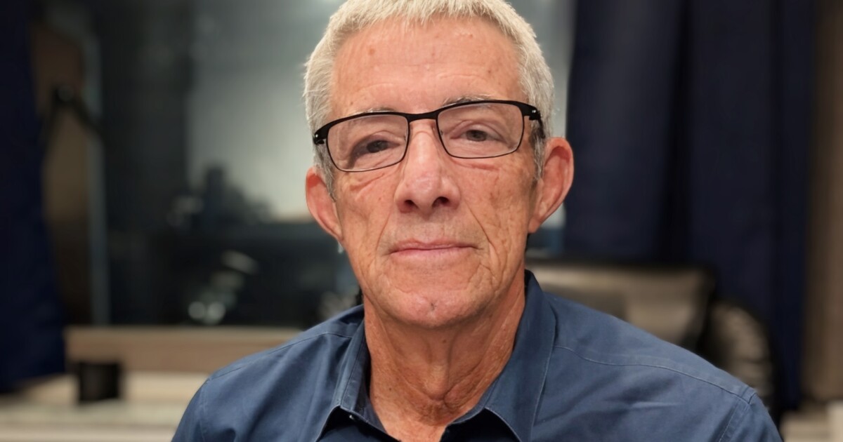 Longtime curator set to retire after three decades at the Bailey-Matthews Shell Museum on Sanibel | WGCU News