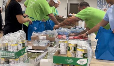 Florida Power & Light and Community Cooperative distribute meal kits to 500 Lee County seniors | WGCU News