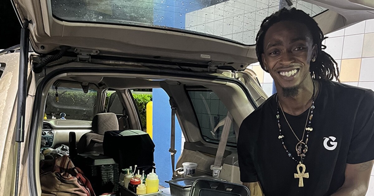 Tampa's 'Hoodbachi God' turns a car trunk into a hibachi experience