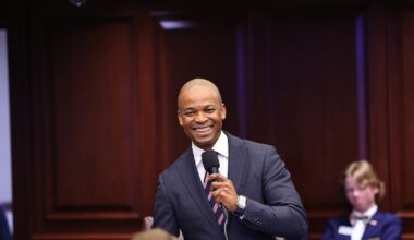 Why this Democratic state senator voted for Florida's tax reduction plan