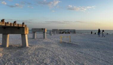 Fort Myers Beach planning a forum for stakeholders about how resilient future looks | WGCU News