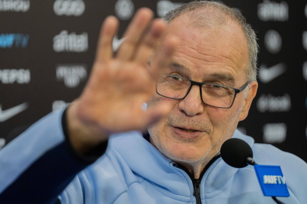 Uruguay lands in Miami after flight delay ahead of World Cup opener