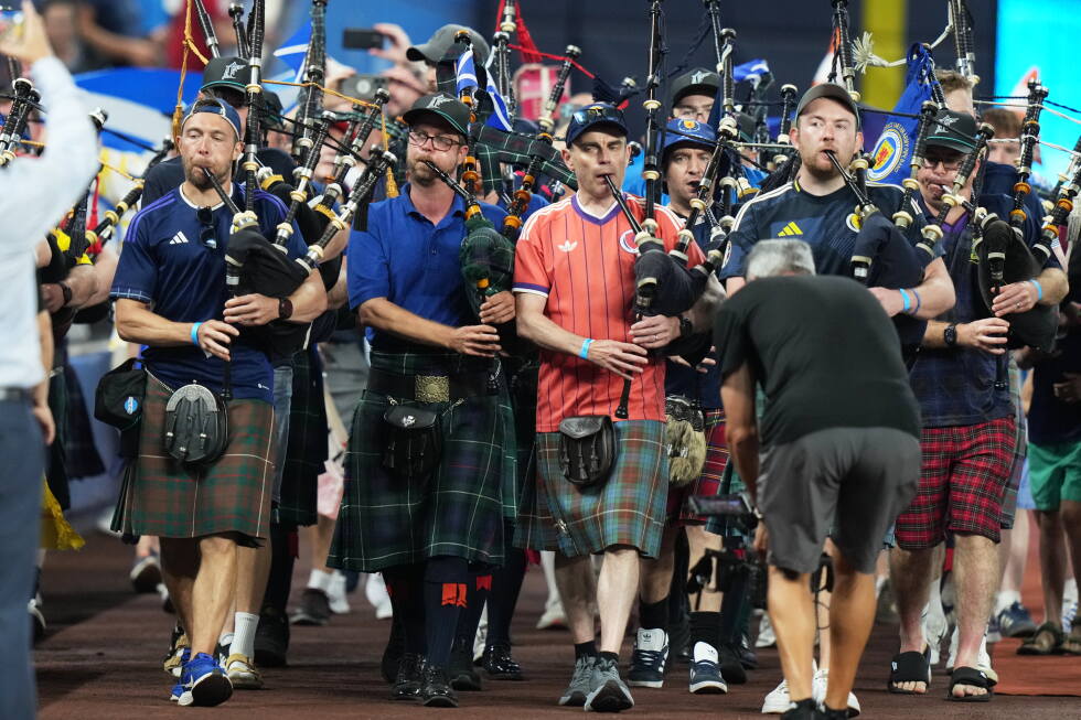 Scotland fans turn a Miami Marlins game into their latest party