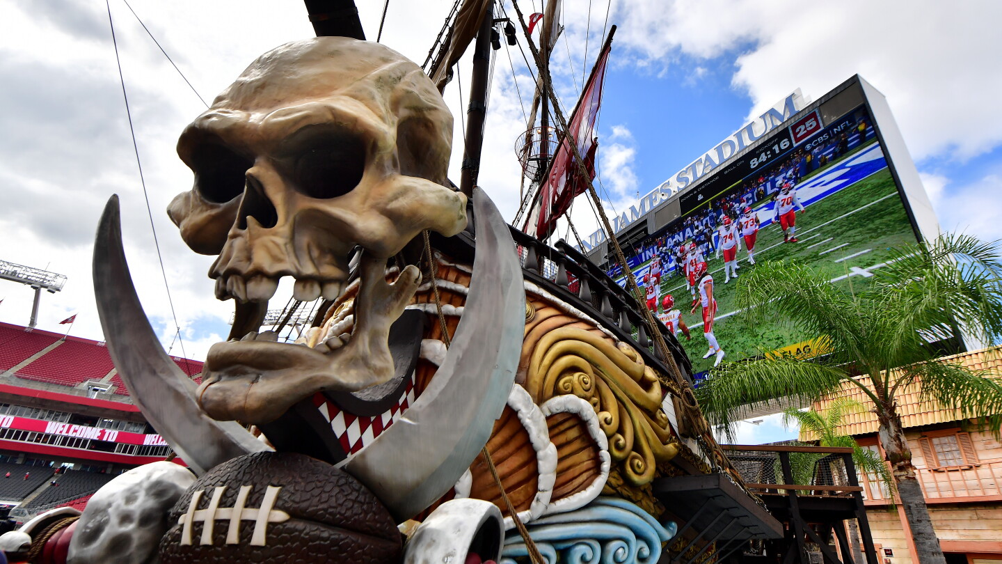 In the chase for stadium dollars, Tampa Sports Authority wants to prioritize Bucs over Rays
