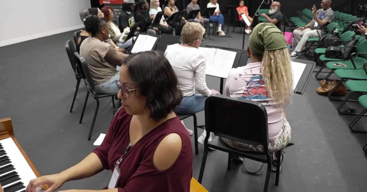 Tampa's Straz Center veteran showcase: Around 20 amateur performers hit the stage