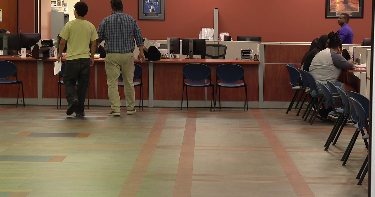 Florida DMV system issues cause major delays for Polk County customers
