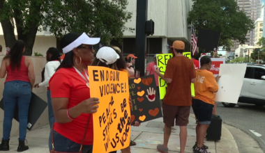 Tampa advocates call for change on gun violence during Wear Orange Weekend