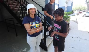 Riverview mother receives furniture donation after homelessness