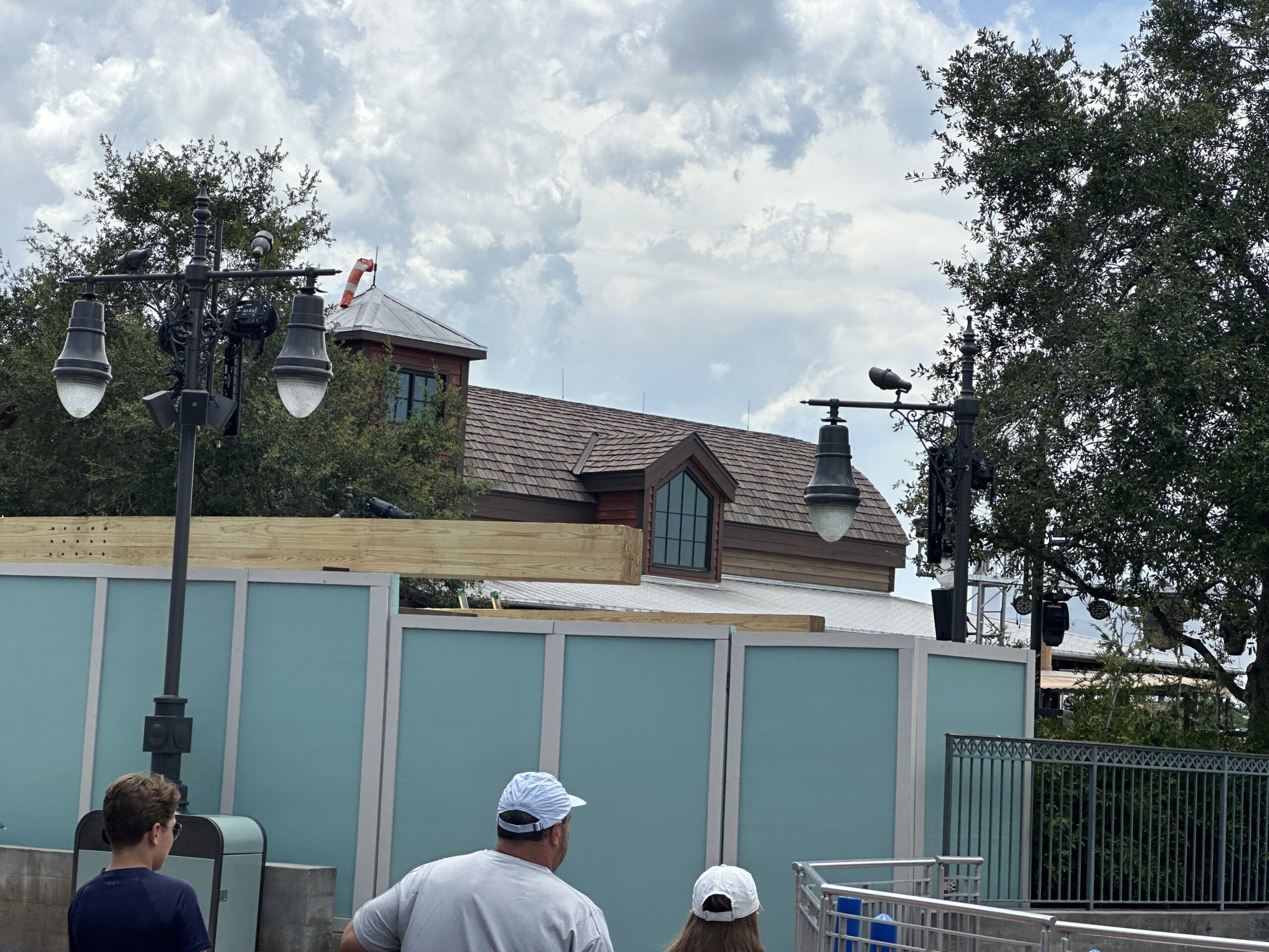As you can see over the mint-colored construction walls, there are wooden supports for a roof over part of Waterview Park. At the time of the announced refurbishment on May 2, it was reported that the area would be closed for about a month. However, it has been over six weeks now since the closure began.