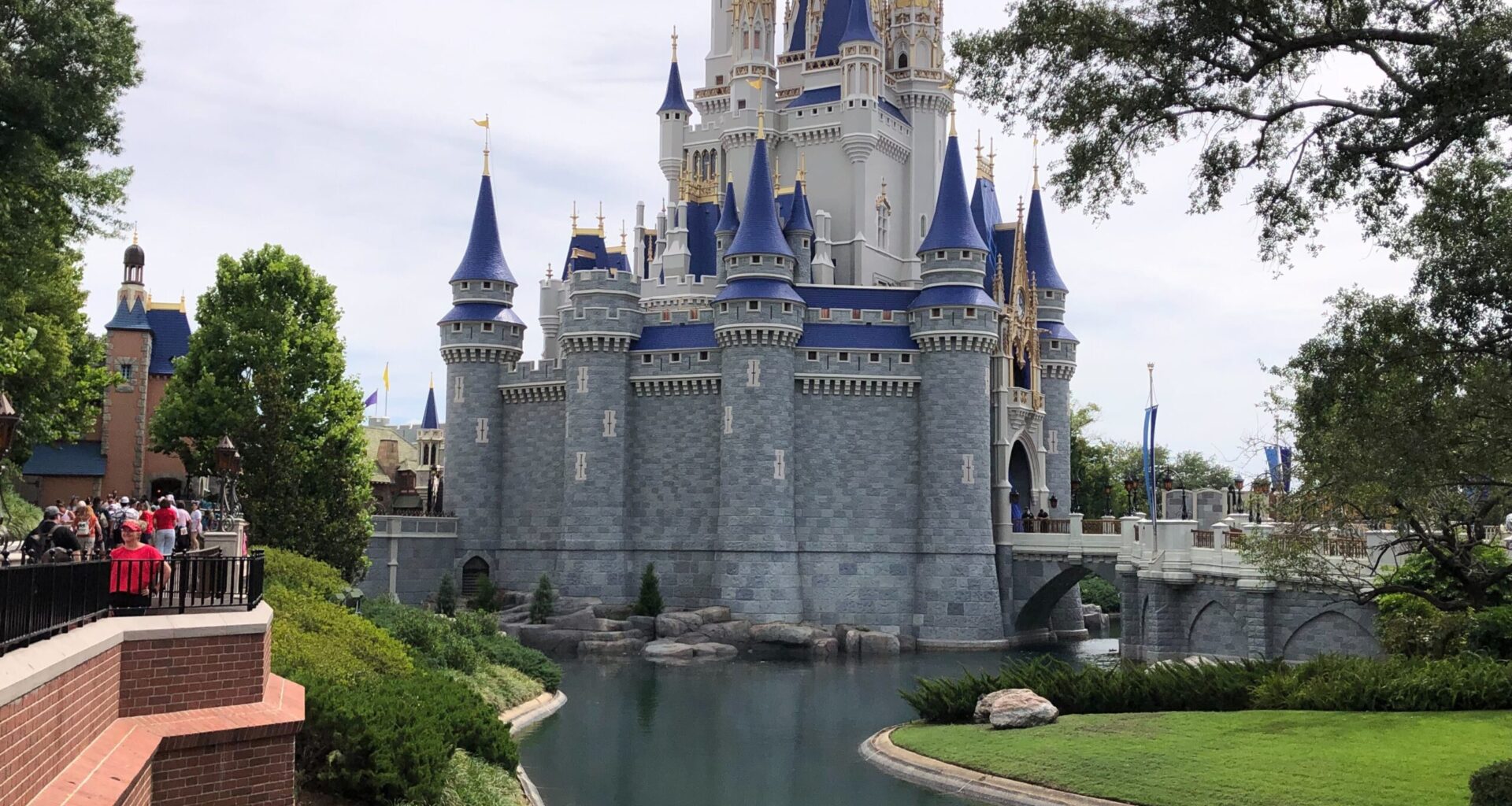 WDWNT is Hiring Orlando-Based Part-Time Walt Disney World Reporters