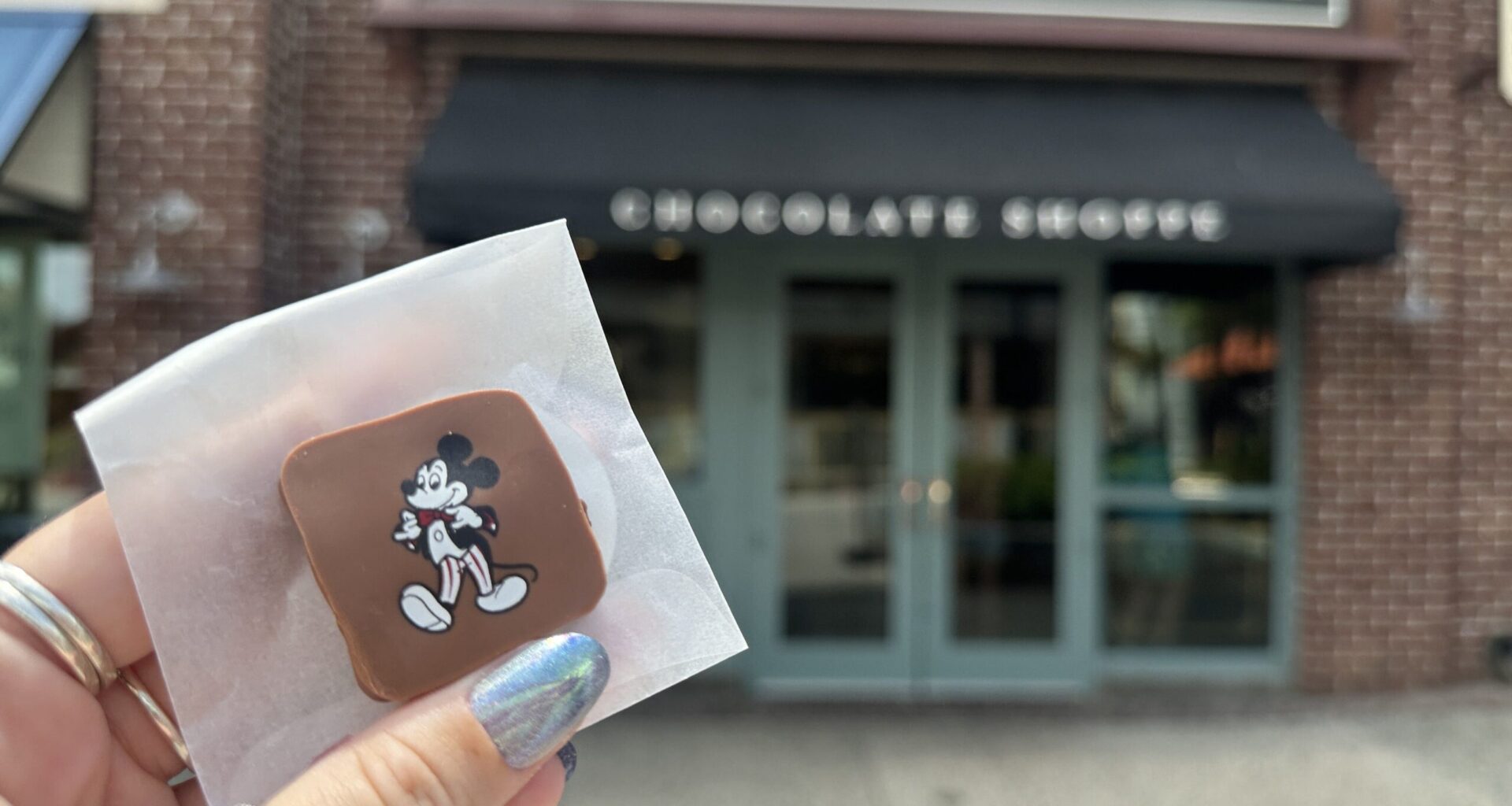 The Ganachery at Disney Springs is honoring the Fourth of July with a new Mickey Milk Chocolate Ganache Square.