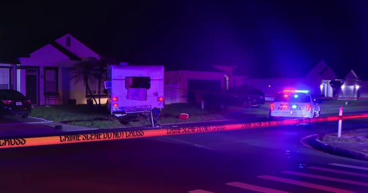 Man arrested after camper chase ends in Osceola County neighborhood, authorities say