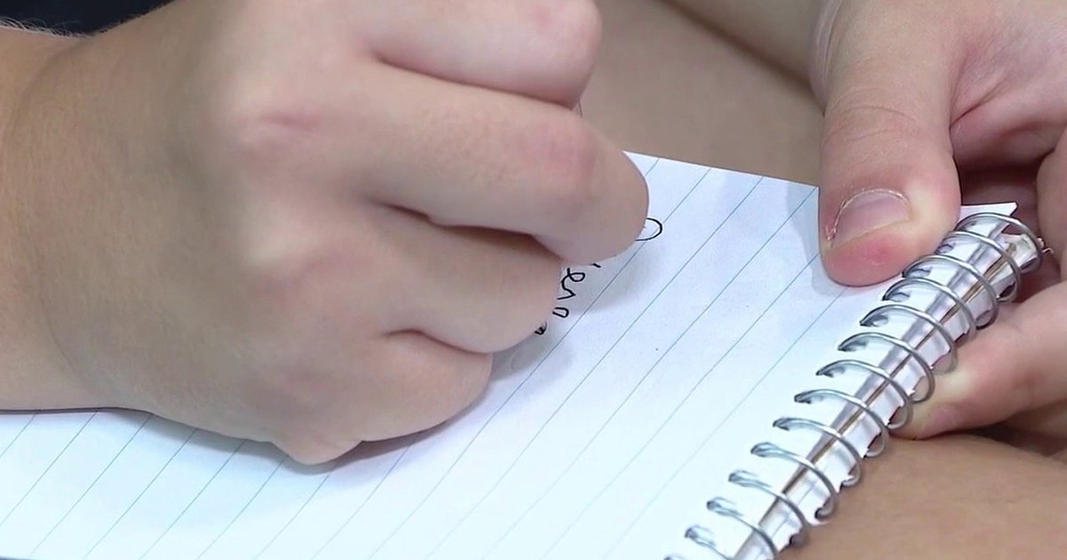 Signed and secured: Why a new Florida law is bringing cursive back to classrooms