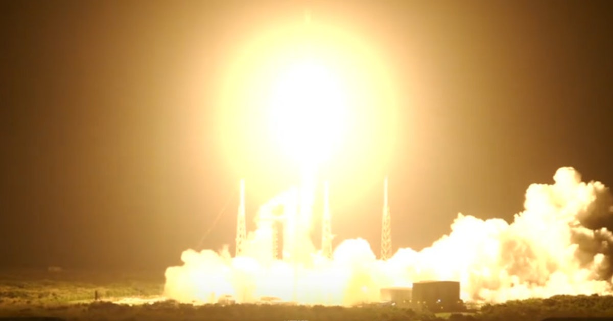 SpaceX launches SiriusXM radio satellite from Florida