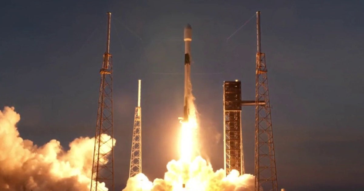 SpaceX launches more Starlink satellites from Florida coast