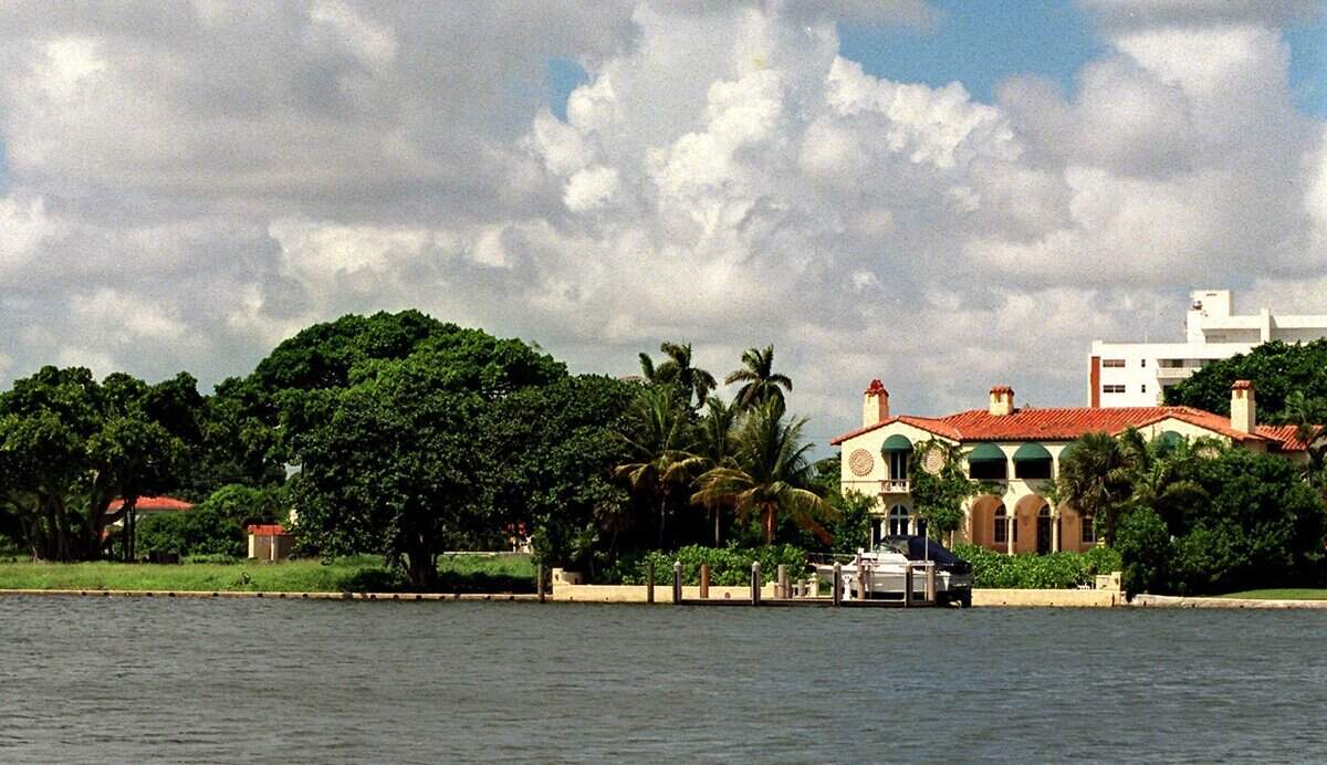 In 1999, a home at 47th Street and Pine Tree Drive.