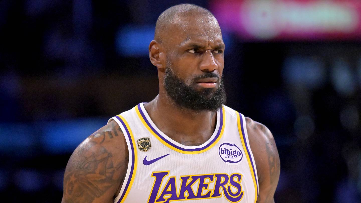 The West Teams that Could Steal LeBron James from the Miami Heat